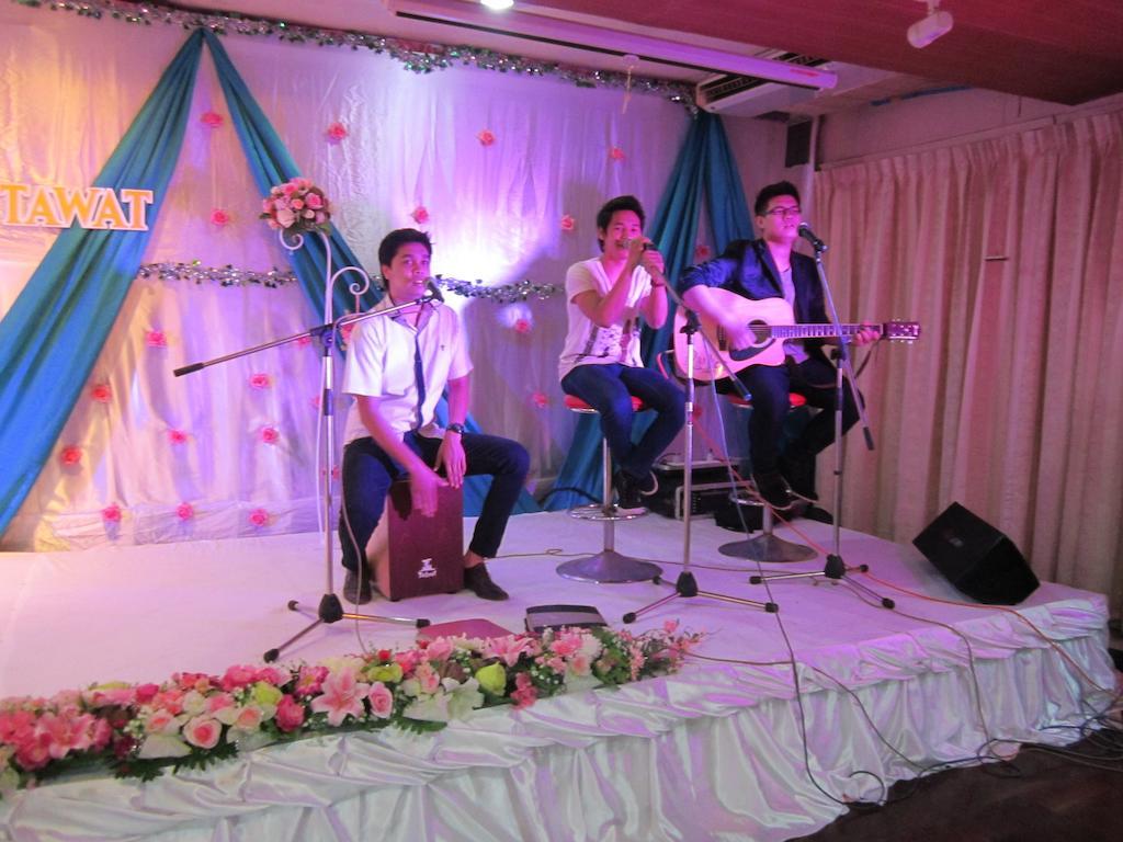 Lopburi Inn Hotel Luaran gambar