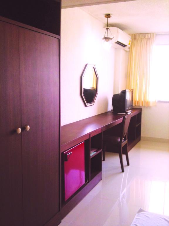 Lopburi Inn Hotel Bilik gambar